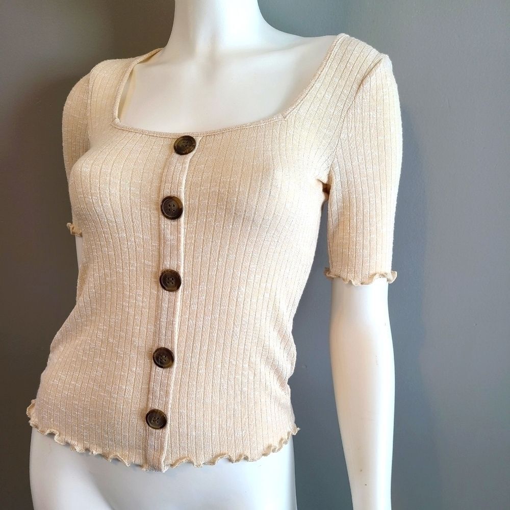 Rewind Ribbed Top with faux Buttons Women’s sz Small NEW TAGS - Picture 6 of 10